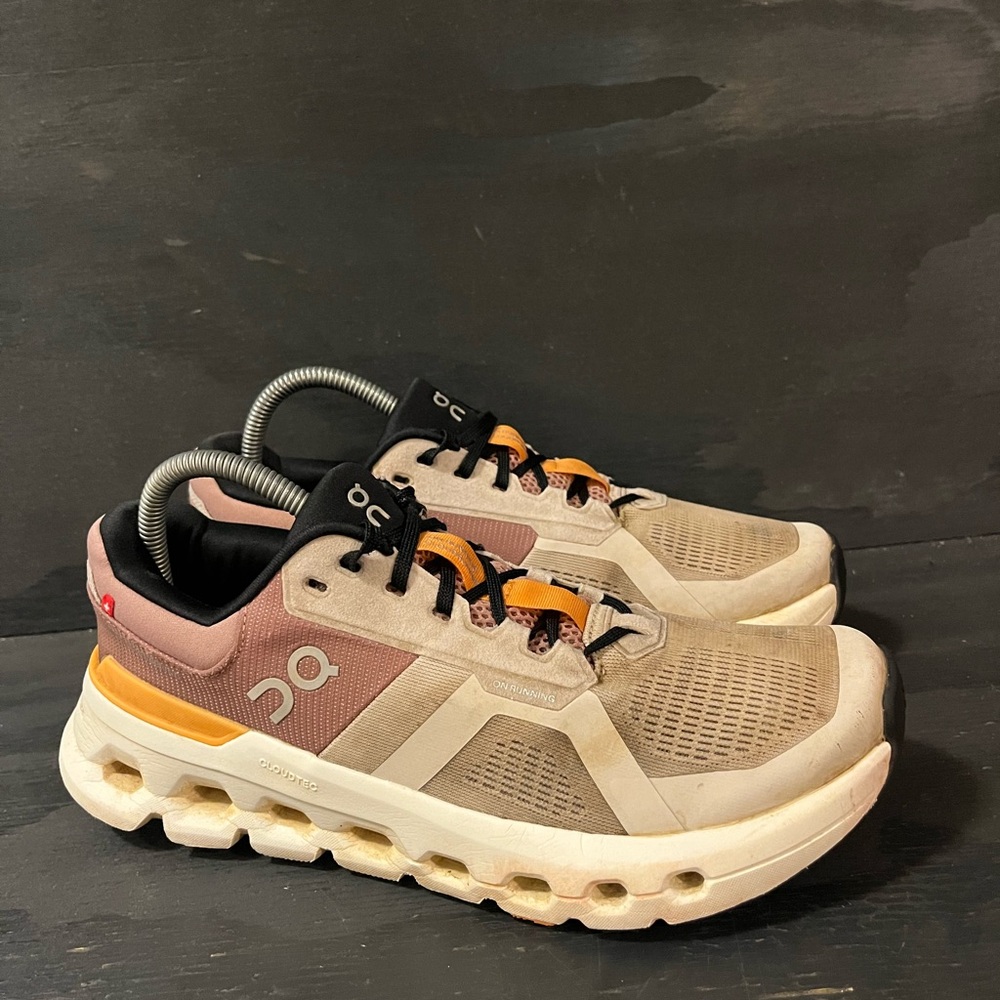 ON Running Cloud Runner 2 Womens Size 9 Cream Tangerine Running Shoes